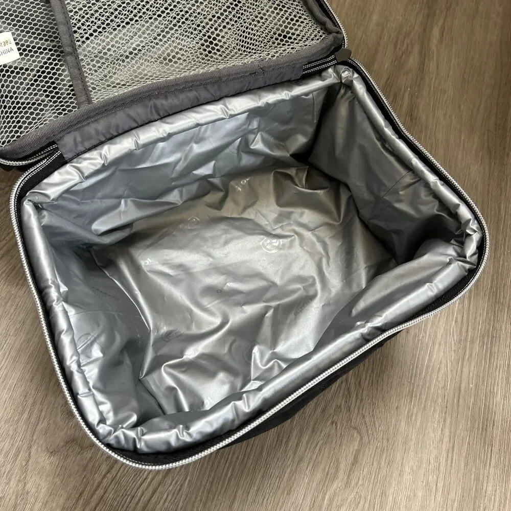 Carhartt Igloo Cooler Lunchbox Black 2 Compartment Soft Shell Camping Lunch Bag